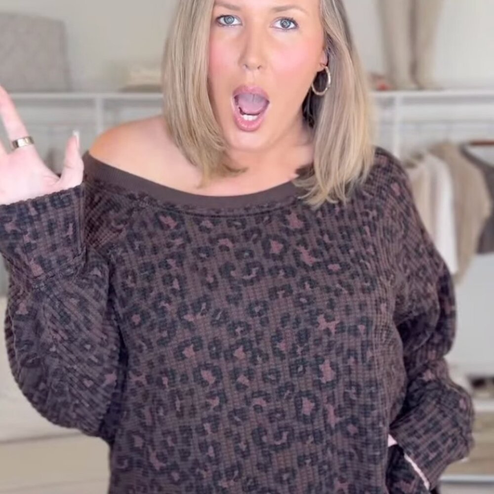 American Eagle Outfitters Brown Leopard Print Sweatshirt